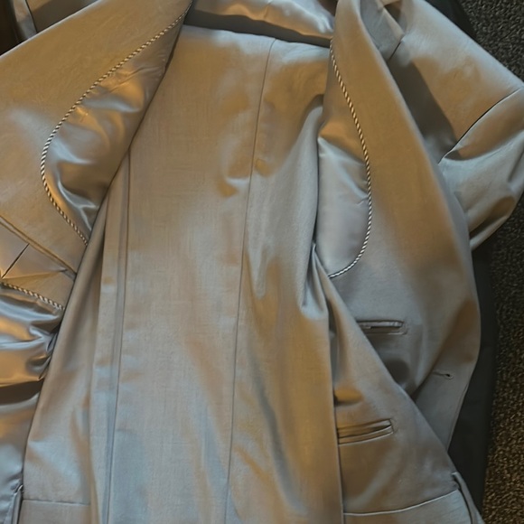 Elegant Silver Men's Blazer